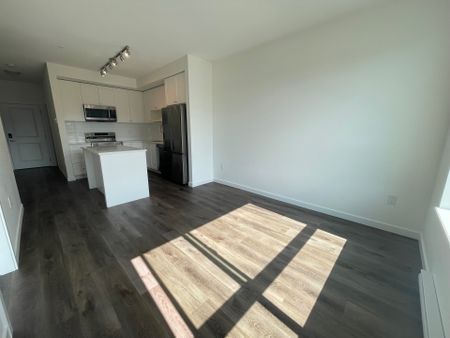 Unit 132- Beautifully Designed/ 2 Bedrooms Plus Den Condo at The Grove - Photo 3
