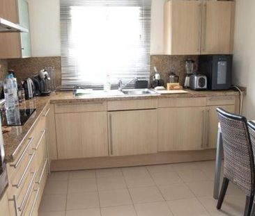 Luxury Flat for rent in Estepona, Spain - Photo 2