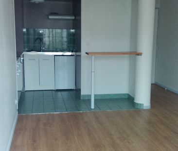 Location Appartement 2 Pièces 38 m² - Photo 4