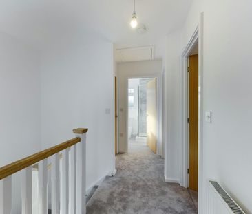 Detached house to rent on - Photo 6