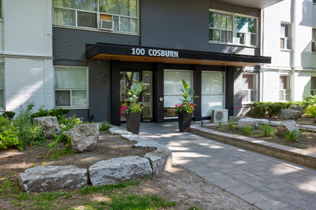 100 Cosburn Ave - Photo 3