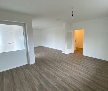 Wie neu! Modernisierte und energieeffiziente Wohnung! // 3.OG links - Foto 1