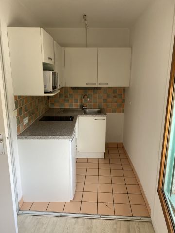 Location Appartement 1 pièce 29m² ST GERMAIN EN LAYE 78100 - Photo 5