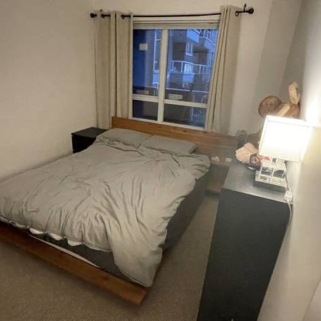 1 Bedroom 1 Small Den Price Reduce - Photo 3