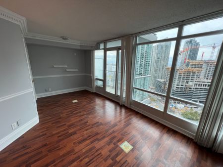 For Lease - 361 Front Street Unit# 2907, Toronto, Ontario - Photo 3