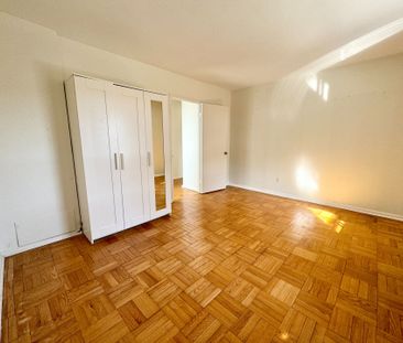 For Lease - 2696 Lake Shore Boulevard Unit# 5, Toronto, Ontario - Photo 5