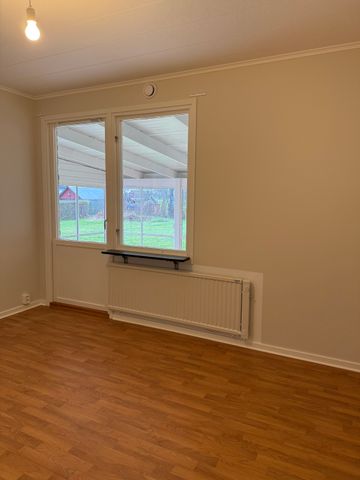 Ängvägen, Åsbro - Foto 2