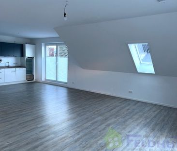 Moderne 2-Zimmer-Oberwohnung mit Balkon in Warsingsfehn! - Foto 1