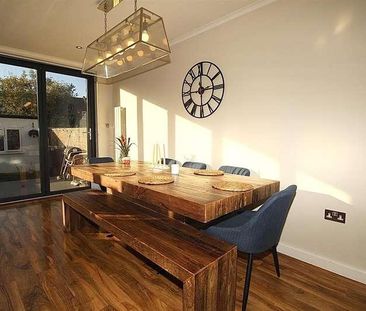 Bedford Crescent, Enfield, EN3 - Photo 6