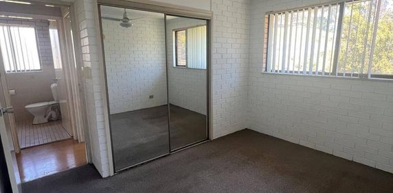 GREAT UNIT WITH LOVELY OUTLOOK - Photo 2