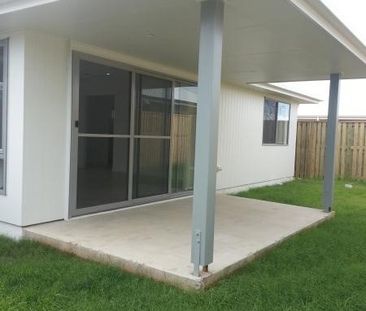 1 Peppertree Crescent, Andergrove QLD 4740 - House For Rent | Domain - Photo 6