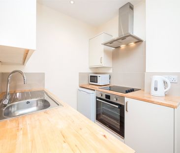 1 bedroom apartment to rent - Photo 4