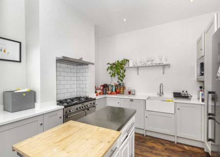 Kingscourt Road, SW16 1JB, London - Photo 4