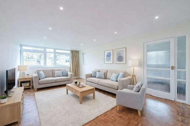 Chobham Road, Woking, GU21 - Photo 1