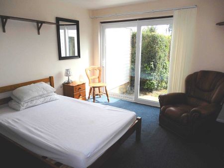 Culpepper Close, Canterbury - Photo 4