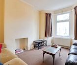 Middle Road - Plaistow - E13 - Photo 1