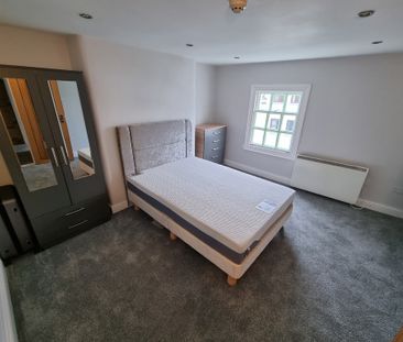 2 Bed Student Accommodation - Photo 4