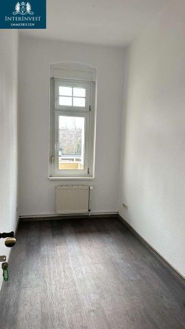 Schöne 3-Zimmer-Wohnung mit Balkon und EBK in Stadtfeld-Ost - Photo 3