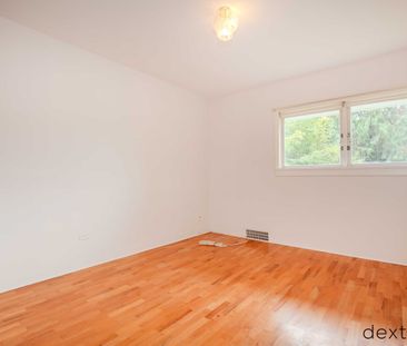 1041 Ridgewood Drive - Photo 5