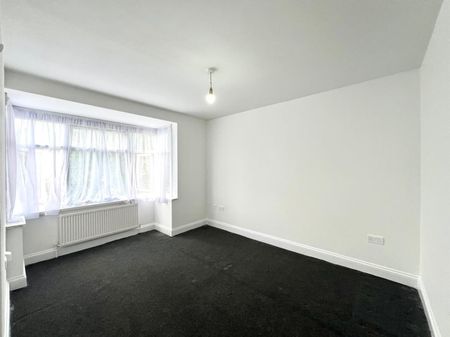Coleridge Road, Walthamstow - Photo 2
