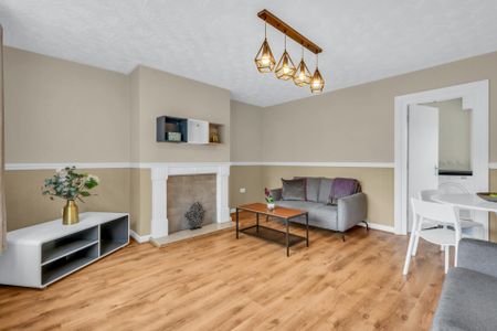 35 STANMORE GROVE Leeds - LS4 2RJ - Photo 5