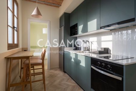 Modern, Fully Renovated 2-Bedroom Apartment in Poble Nou - Photo 5