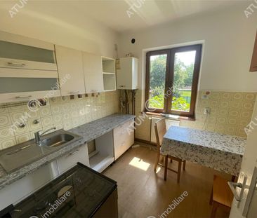 De inchiriat apartament cu 3 camere decomandate si curte comuna sit... - Fotografie 3