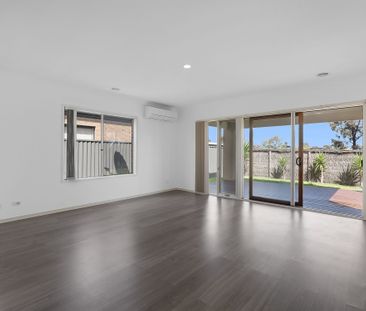 Lakeside Family Living - Photo 6