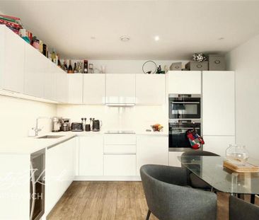 2 bedroom flat to rent - Photo 6
