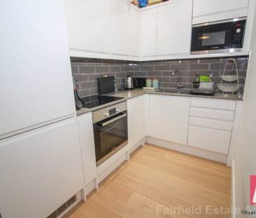 1 bedroom property to rent in Bushey - Photo 5