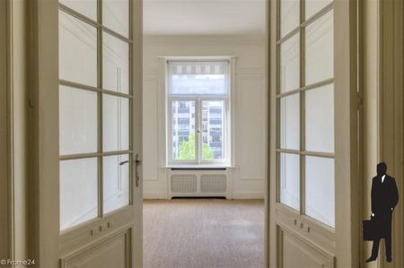 Authentiek appartement (ca 80m²) in Art Nouveau stijl. - Photo 5