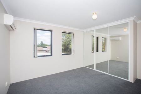 2/67 Loton Avenue, Midland WA 6056 - Townhouse For Rent | Domain - Photo 5