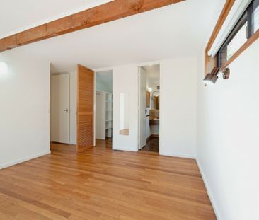 This Is What Living in Aranda Is All About - Photo 6