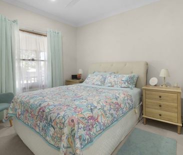 Charming Single-Level Living with Flexible Family Layout - Photo 3