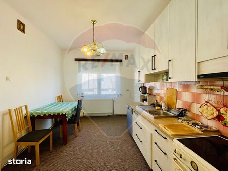Apartament spațios la casă – 2 camere + balcon | Lazaret – Gară, Sibiu - Photo 3