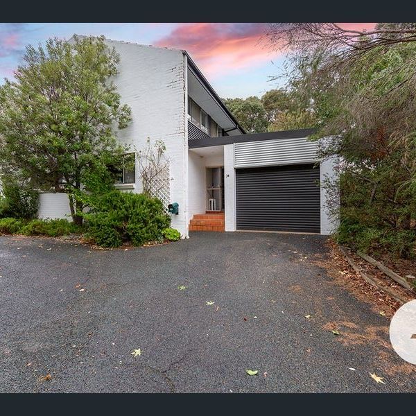 34 Grayson St,Hackett - Photo 1