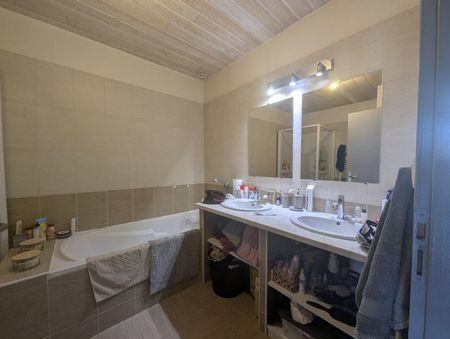 Location / Maison T4 - Photo 3