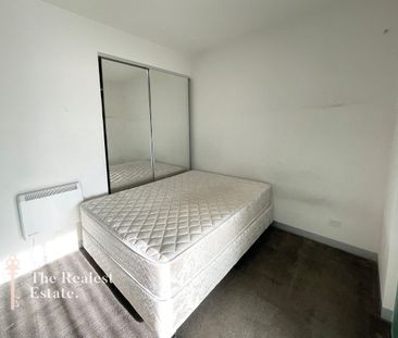 Furnished Apartment, Perfectly Positioned! - Photo 2