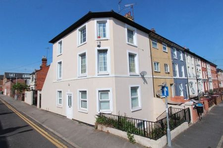 Room in a Shared House, Baker Street, RG1 - Photo 5