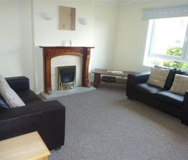 2 bedroom semi-detached house to rent - Photo 2
