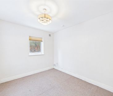 1 bedroom in Craufurd Rise, Maidenhead - Photo 1