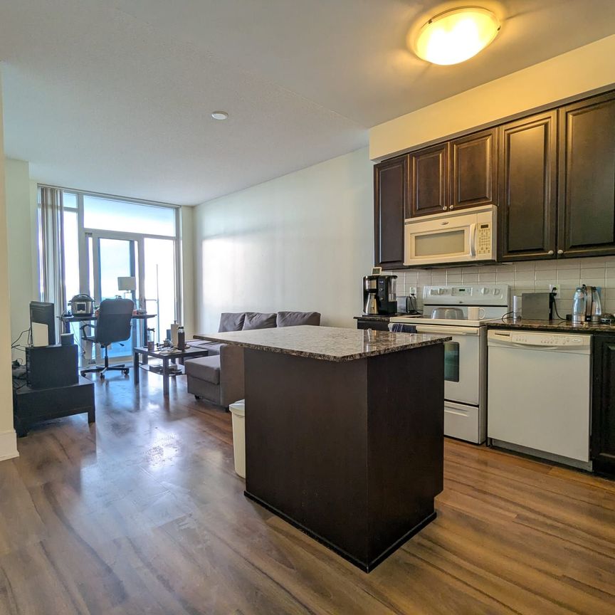 For Lease - 330 Burnhamthorpe Road Unit# 2210, Mississauga, Ontario - Photo 1