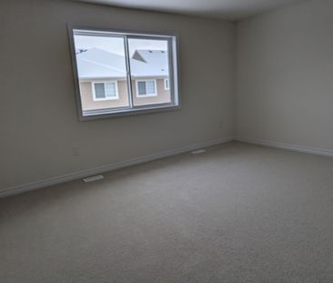 For Lease - 30 Hutchison Road, Guelph, Ontario - Photo 5