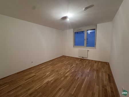 Attraktive 2-Zimmer-Wohnung mit Balkon nahe Bushaltestelle 31A – Ruhige Innenhoflage - Photo 2