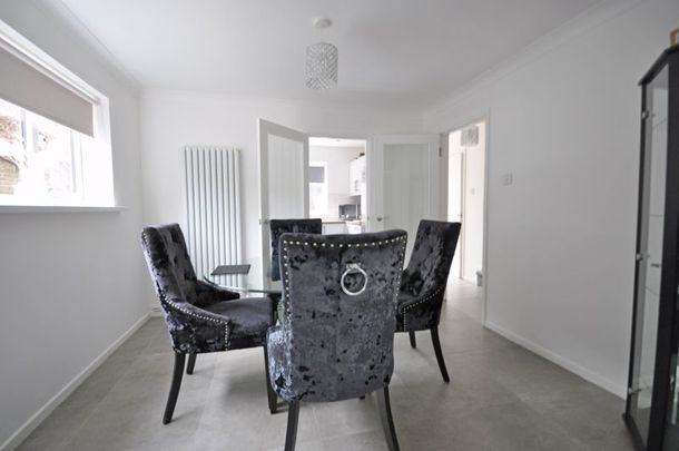 Stow Park Avenue, Newport - Photo 1