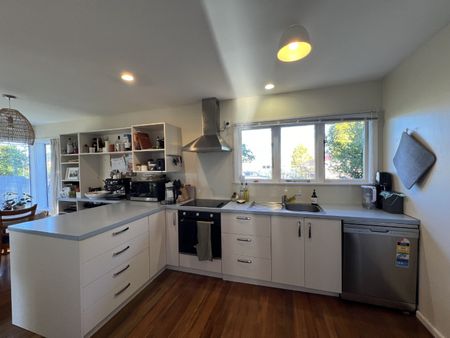 27 Bethel Crescent, Bishopdale - Photo 5