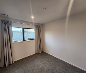 Silverstream Living - Photo 3