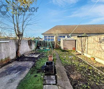 Comyns Road, Dagenham, RM9 - Photo 1