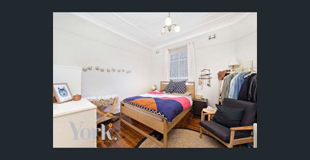 Over-sized with outdoor entertaining! - Photo 2