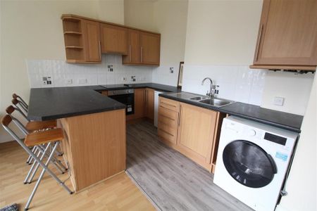 2 bedroom apartment to rent - Photo 5